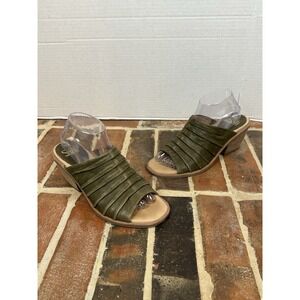 Sofft Pienza Green Leather Sandals Pleated Mule Slip On Shoes Women's 9 Heels